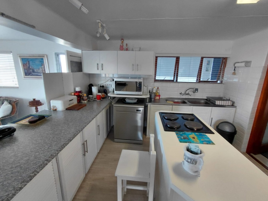 4 Bedroom Property for Sale in Onrus Western Cape